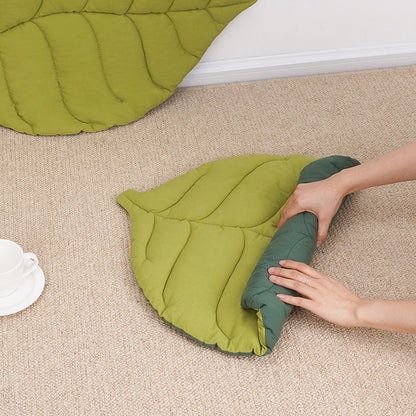 Soft Leaf-Shape Pet Bed Mat for Dogs & Cats – Washable Crate Pad